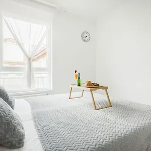 Grand Penthouse דירה
